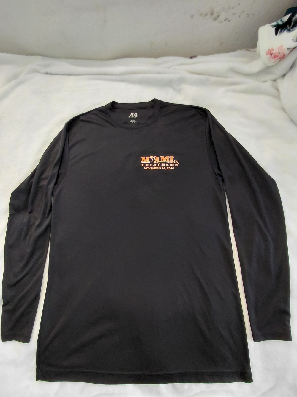 Vintage Miami Man Triathlon Finisher Shirt 2010